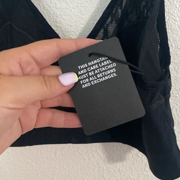 NWT- Savage X FENTY - PEAK PERFORMANCE LOW-IMPACT X MESH SPORTS BRA- Size 1X - Picture 7 of 14